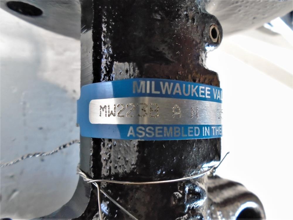 Milwaukee 4" 200# Butterfly Valve, Ductile Iron, Bronze Disc, #MW223B